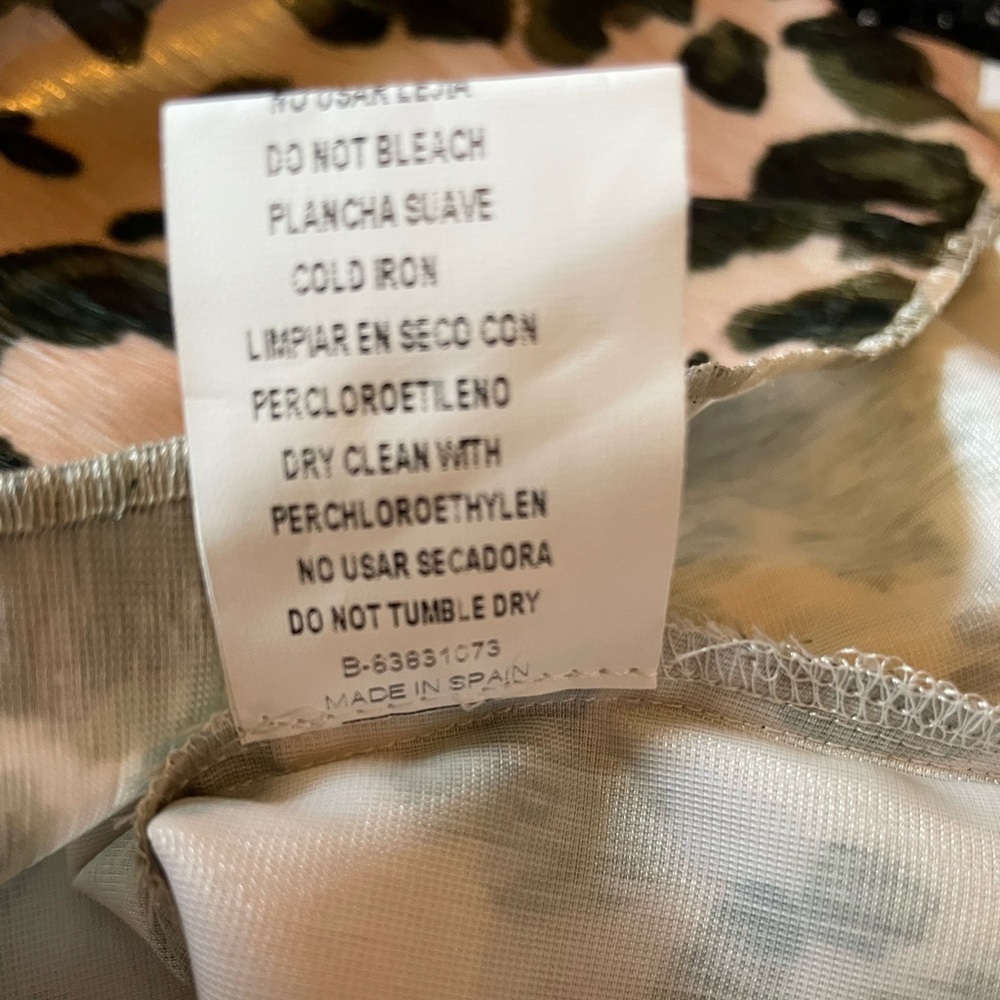 Monoplaza NWT Leo metallic leopard top - Picture 6 of 6